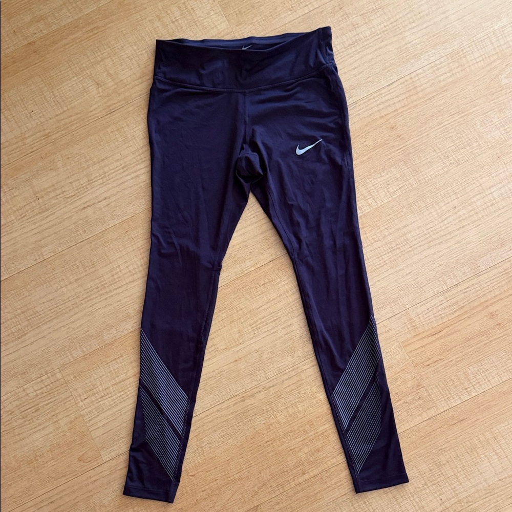 Nike Dark Purple Leggings with Reflective Chevron Accents Size M